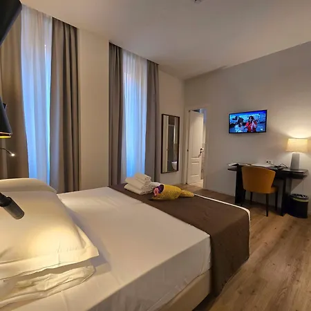 Porta Pia فندق 3*