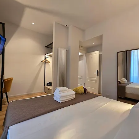 Otel Porta Pia 3*