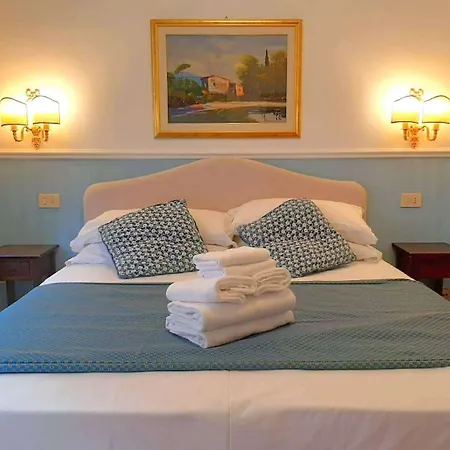 Hotel Porta Pia Řím