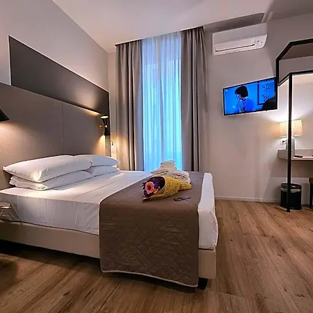 Hotel Porta Pia